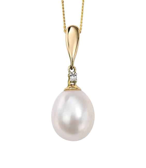 Yellow Gold Diamond White Fresh Water Pearl Pendant