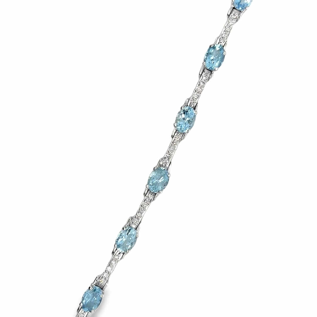 Vintage 14ct White Gold Aquamarine & Diamond Line Bracelet